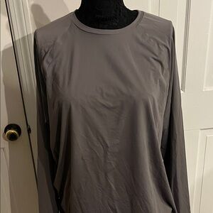 ALO Yoga Charcoal Long Sleeve Tee